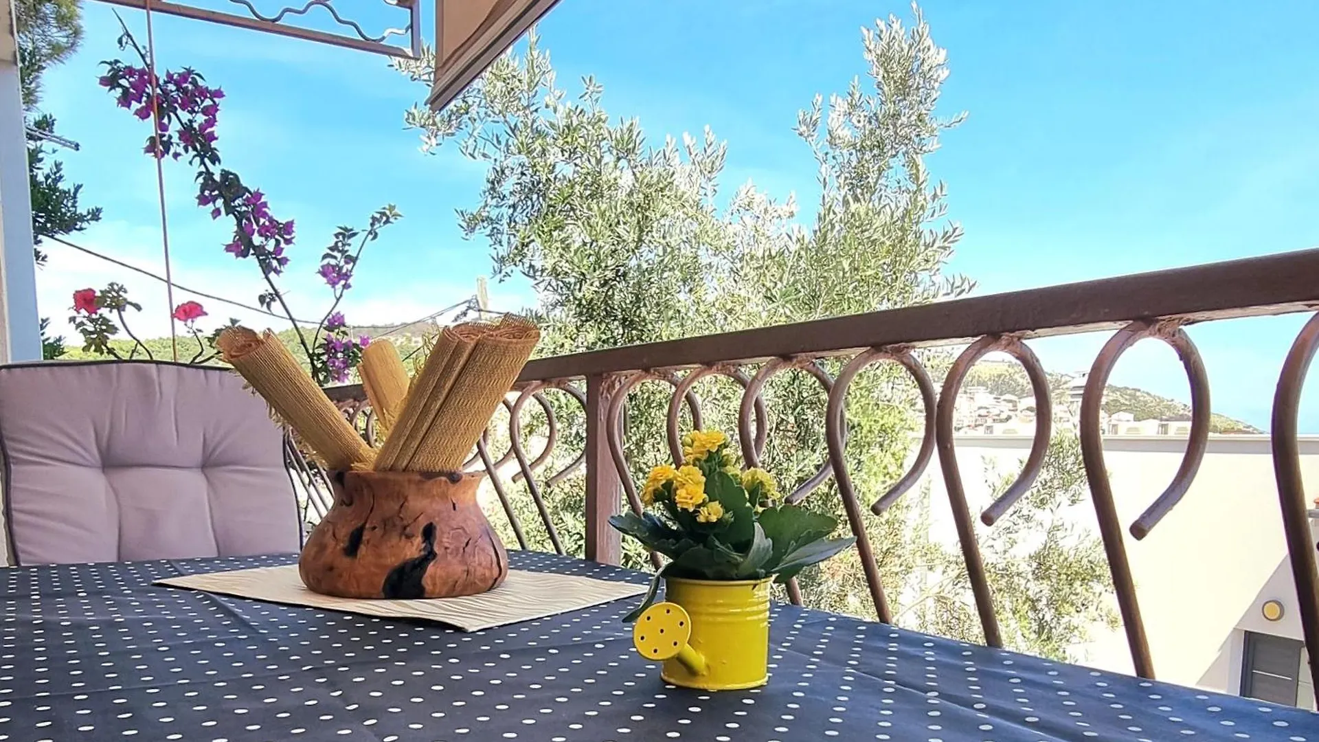 Villa Green Trogir 0*,  Croatia