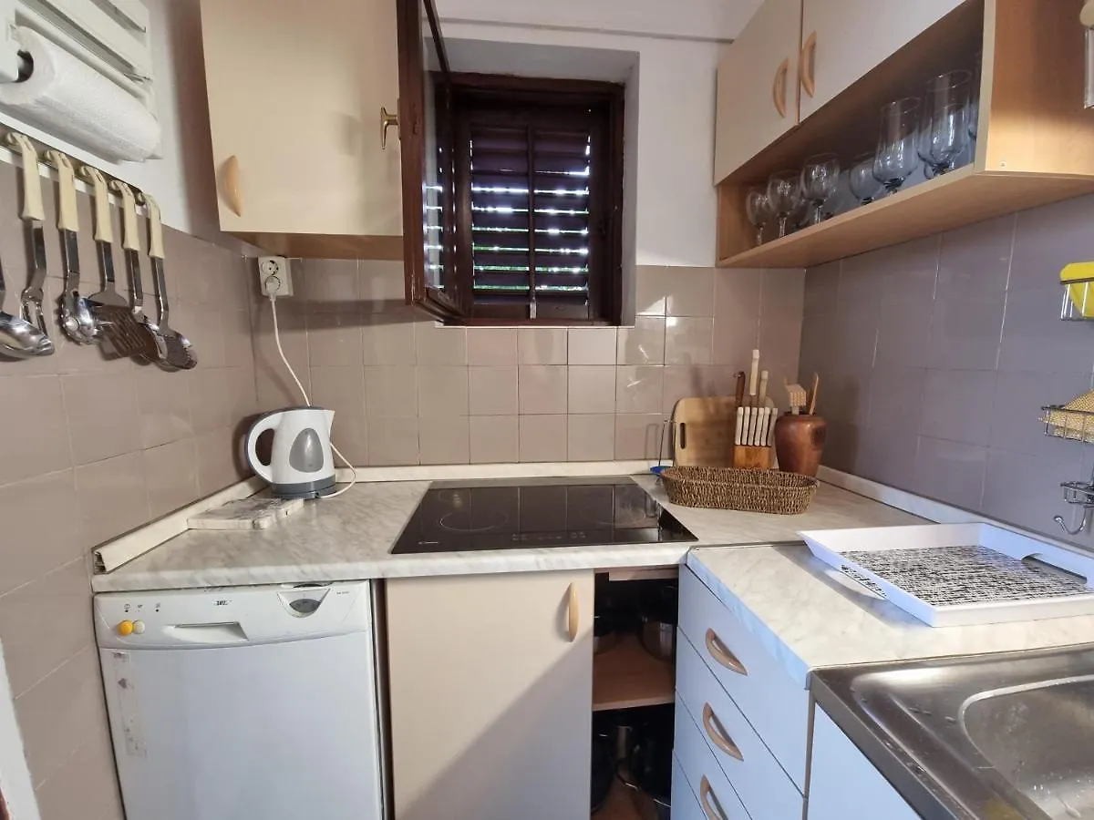 Villa Green Trogir 0*,  Croatia
